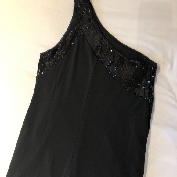 Elegant Black Long Dress - Picture 16 of 16